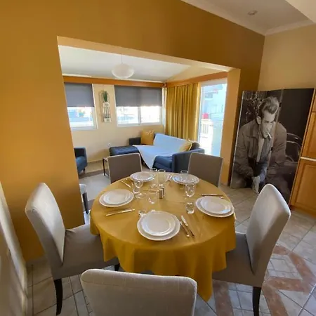 Nancy's Apartamento Kalamata